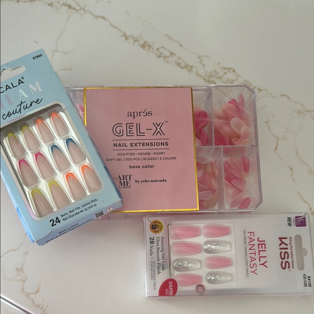 💖 Apres SCULPED nail extension tips + 2 press on nails.